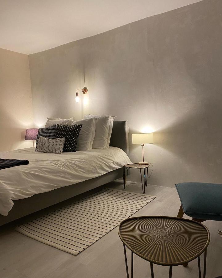 Le Nomade En Provence Bed & Breakfast Bouchet  Exterior photo