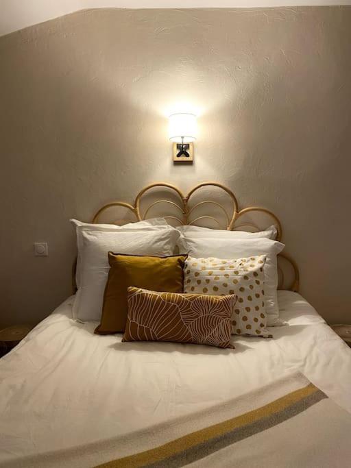 Le Nomade En Provence Bed & Breakfast Bouchet  Exterior photo